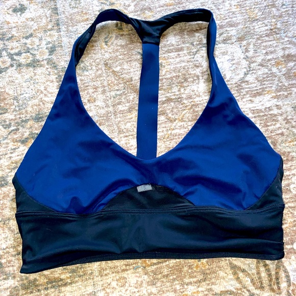 Womens Lululemon Sports Bra - Picture 1 of 6